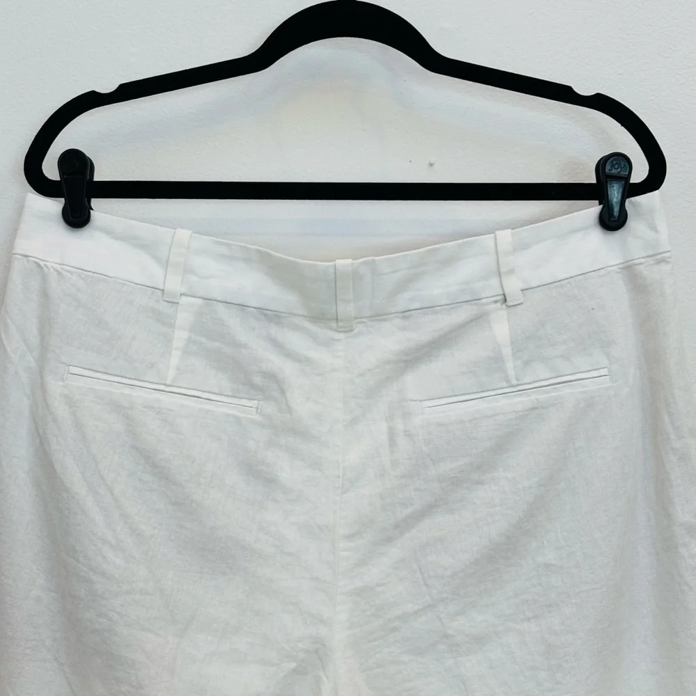 GAP 365 Flat Front LInen Blend Trouser Shorts Minimalist Off White Size 14 NEW - Picture 8 of 12
